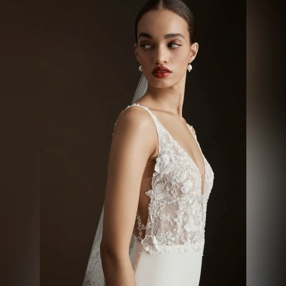 Anthropologie White Lace Wedding Dress - Picture 2 of 8